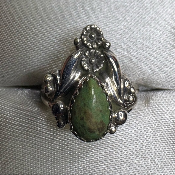 925 Sterling Silver Jewelry - Ring 925 Sterling Silver Genuine Turquoise Floral Dainty